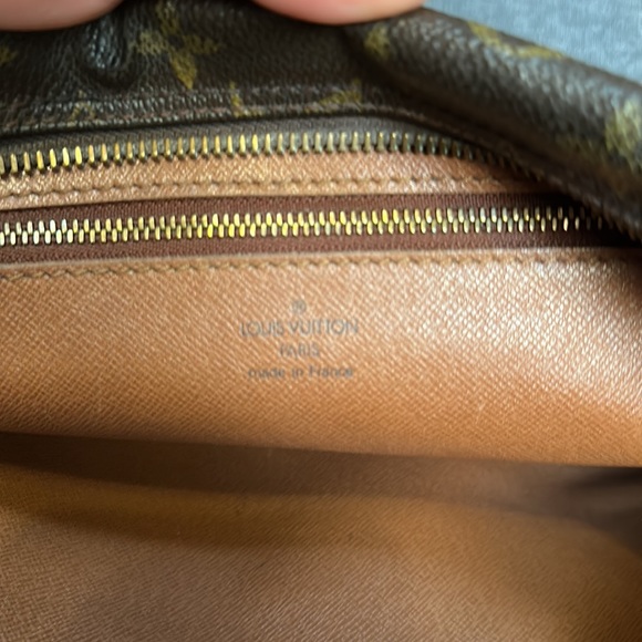 Louis Vuitton Crossbody/Clutch - Picture 4 of 6